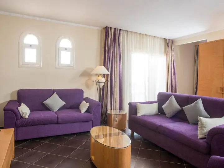 Айн-Сохна: El Jabal Sokhna Hotel