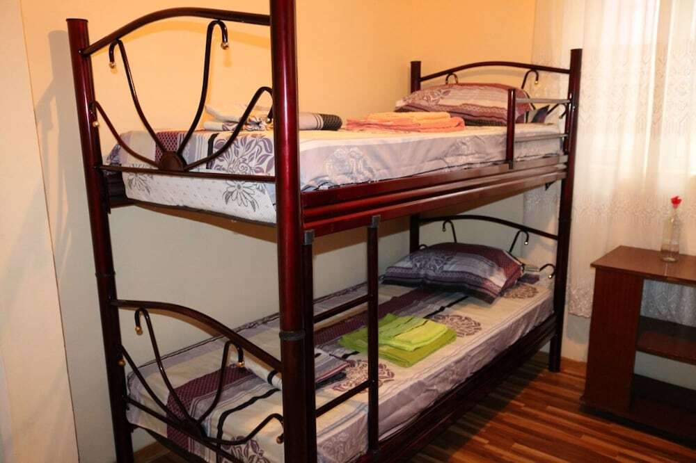 Батуми: Hostel Friday