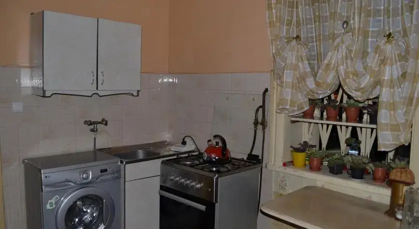 Кутаиси: Slavyanka