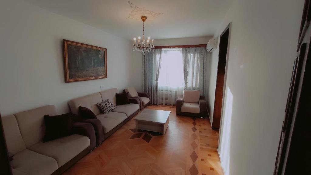 Батуми: On Khimshiashvili Apartment