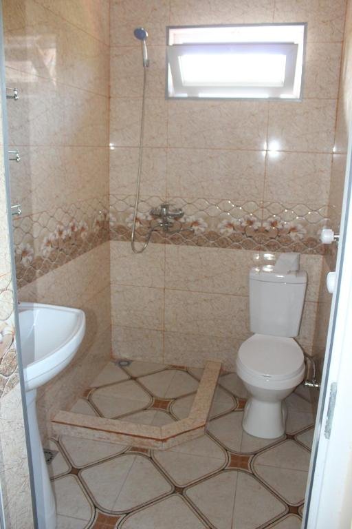 Батуми: Guest House Gela