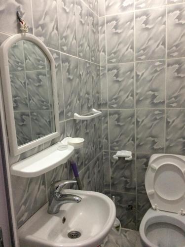 Батуми: Donas Guest House