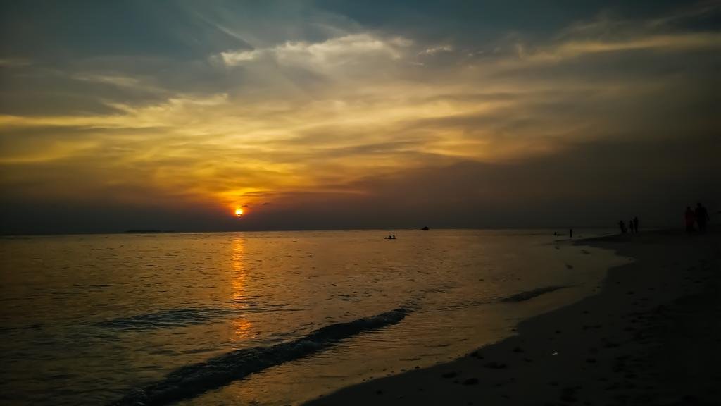 Атолл Алиф-Алиф: Отель Viluveli Beach Maldives
