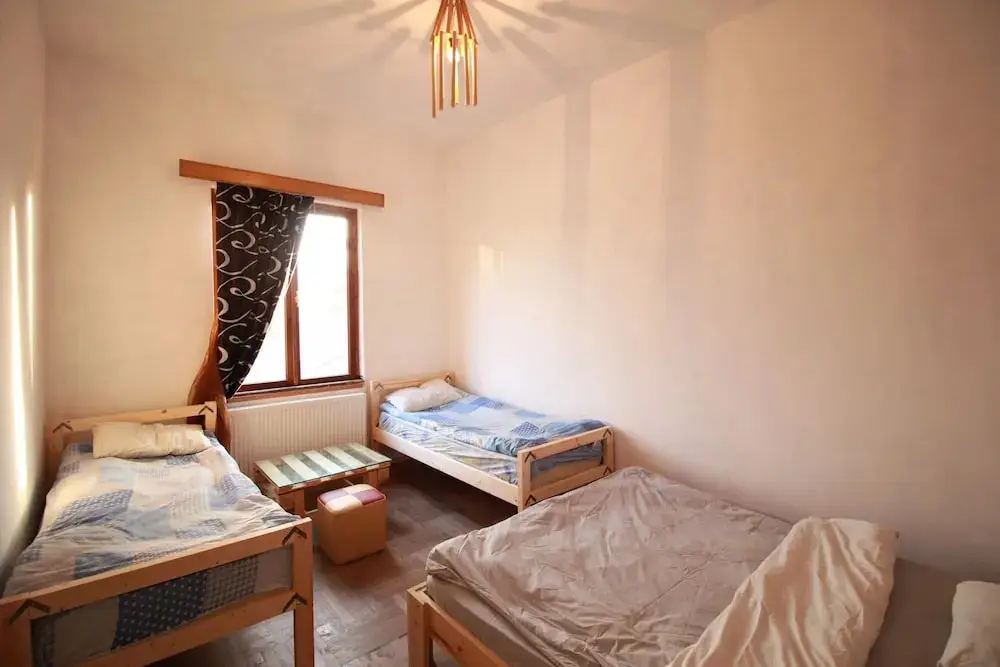 Тбилиси: Sheni Hostel