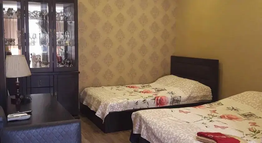 Тбилиси: Guets House Brothers