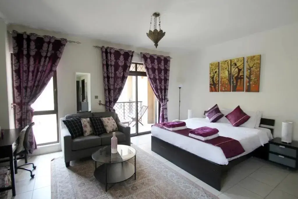 Дубай: E&T Holiday Homes - Reehan 2