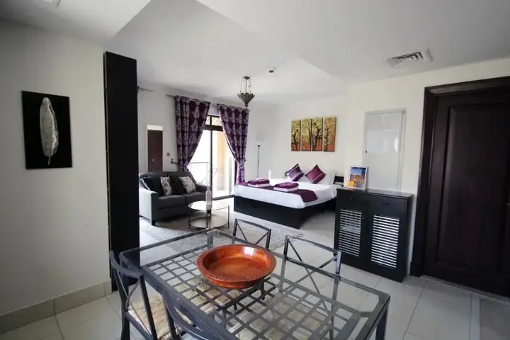 Дубай: E&T Holiday Homes - Reehan 2