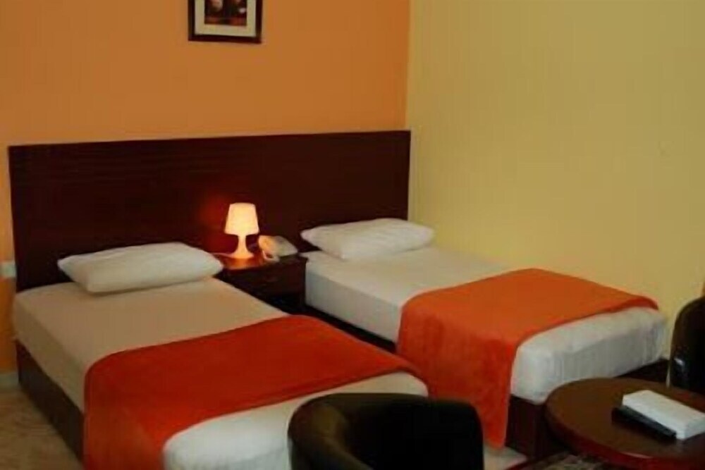 Шарджа: Amwaj Hotel Suites