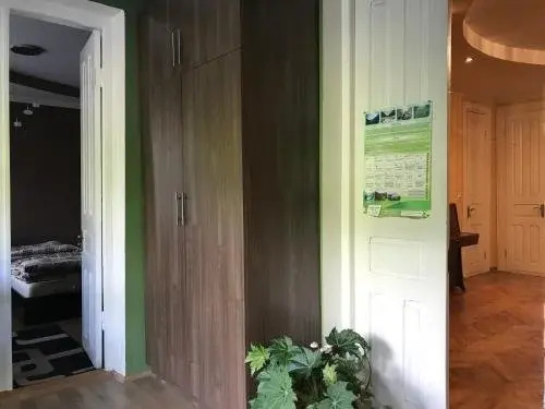 Они: Guest House M&B