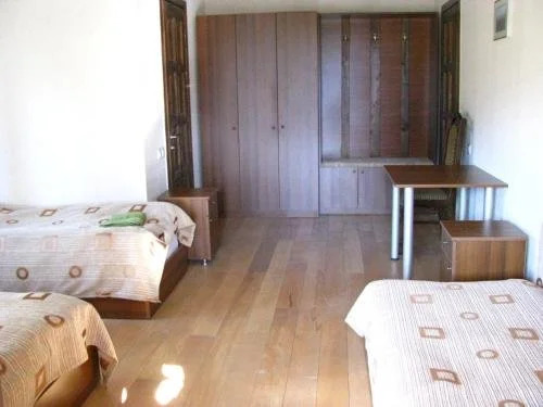 Омало: Guest House Shina