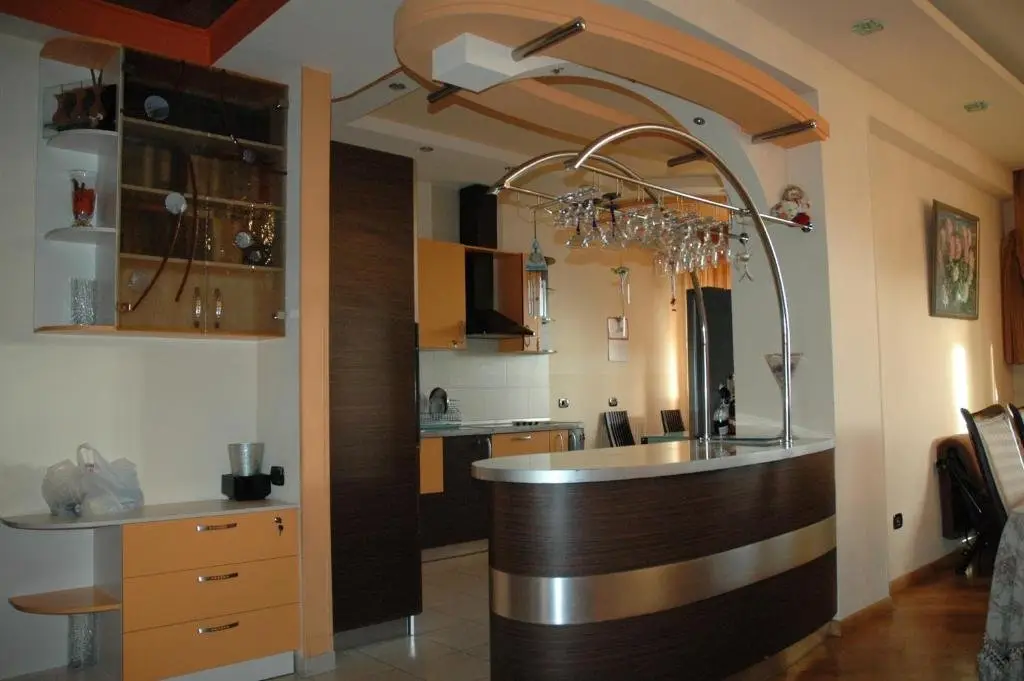 Ереван: Luxury Apartment in the City Heart
