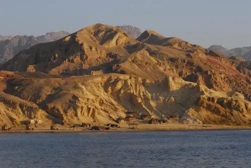 Нувейба: RockSea Camp