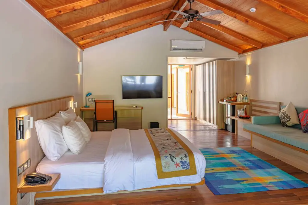 Остров Миру: Meeru Maldives Resort Island