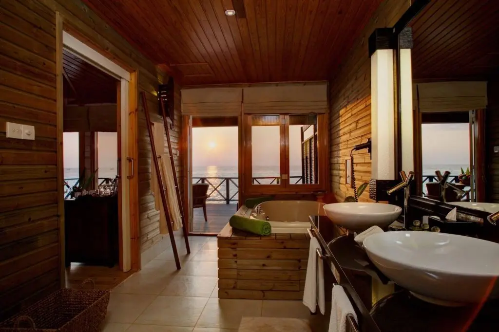 Остров Команду: Komandoo Maldives Island Resort