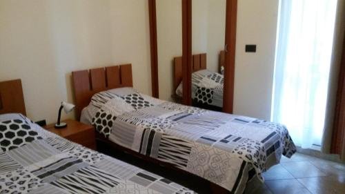 Ереван: Residence Yezeguelian
