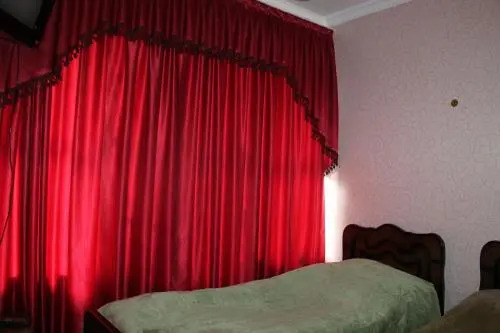 Телави: Guest House Kavkasioni 33