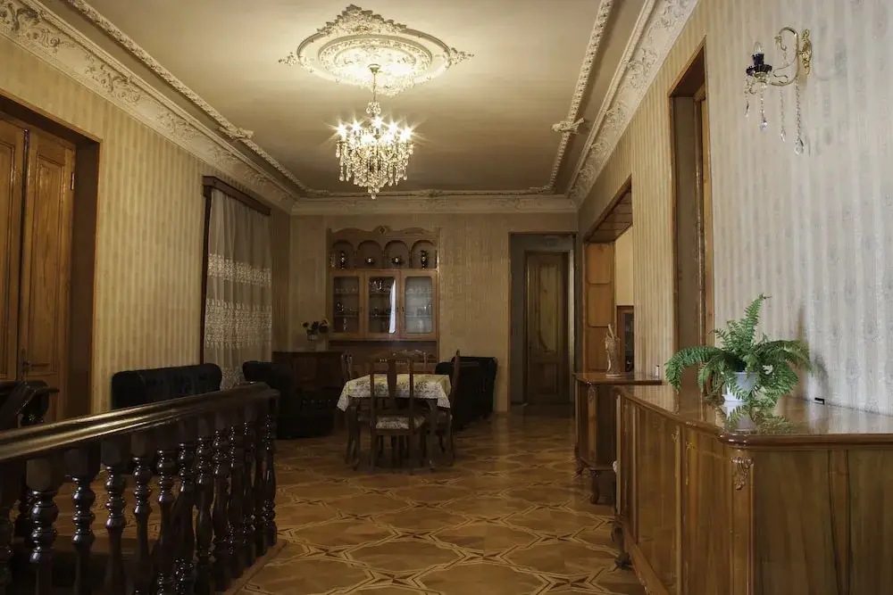 Телави: Guest House Asmati Sekhniaidze