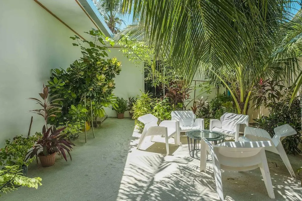 Расду: Retreat Rasdhoo Maldives