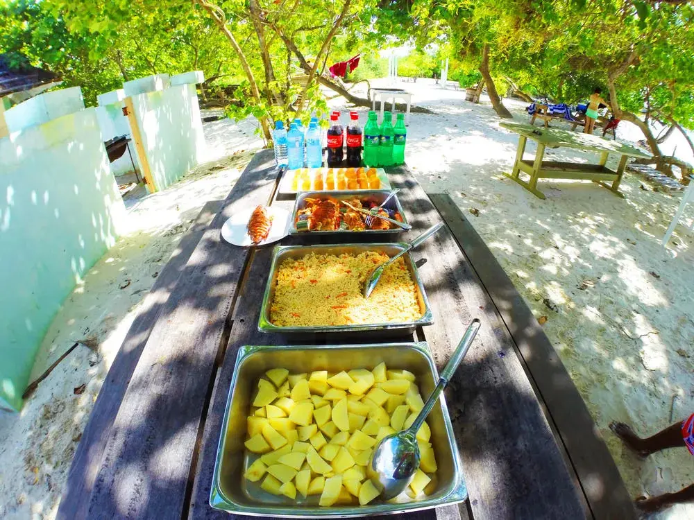 Расду: Retreat Rasdhoo Maldives