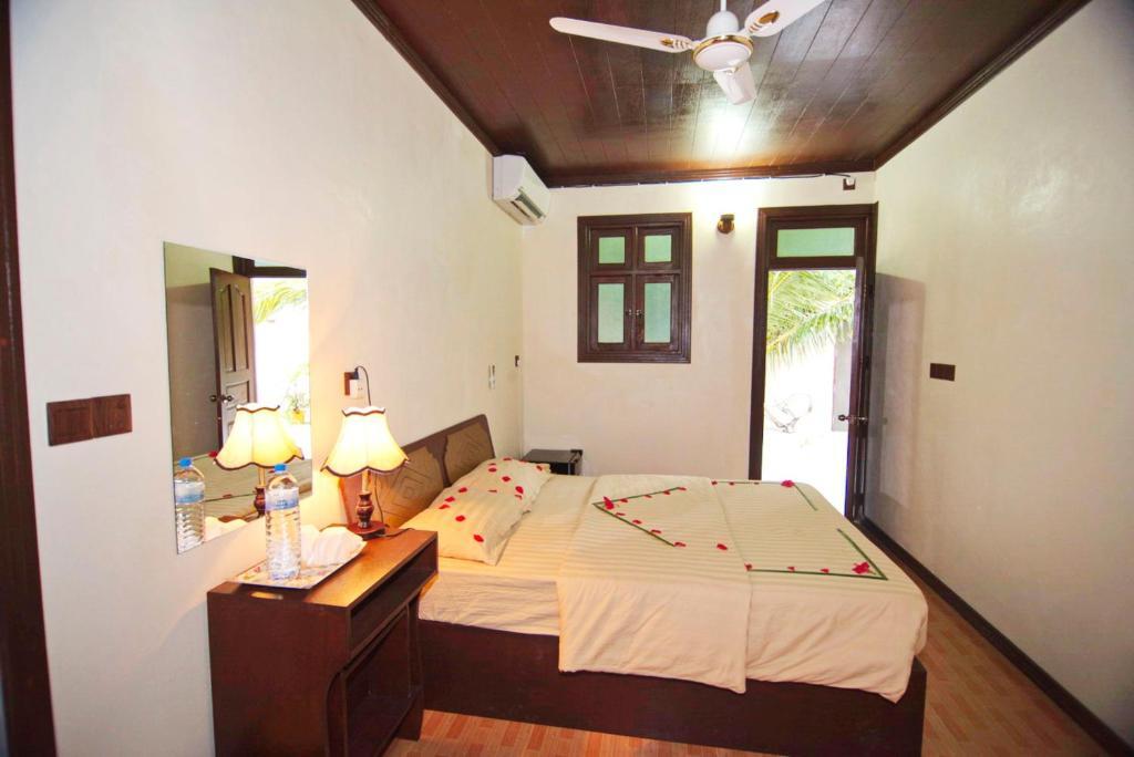 Омаду (Атолл Алиф Дхаал): Отель Kuri Beach View Inn