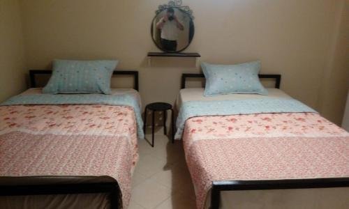 Айн-Сохна: Sea view chalet (Families only)