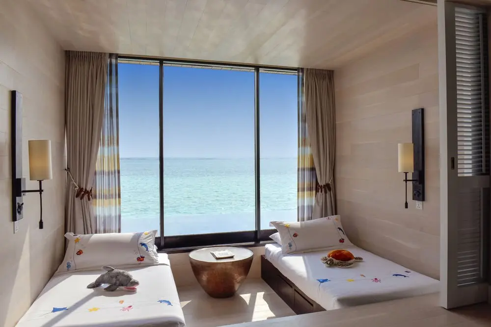 Северный атолл Мале: Four Seasons Resort Maldives at Kuda Huraa