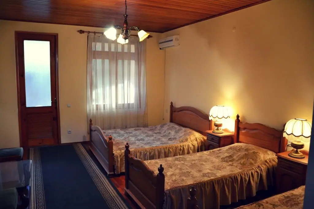 Батуми: Hotel Kvariati
