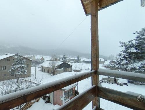 Бакуриани: Guest house Bakuriani