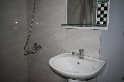 Местиа: Guest House Ketevan Niguriani