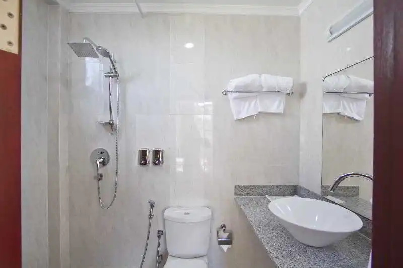 Северный атолл Мале: Newtown Inn Royal