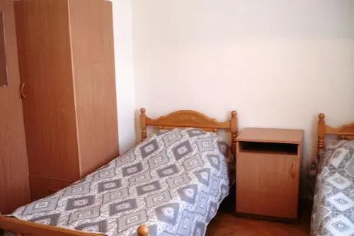Иджеван: Hotel Mosh