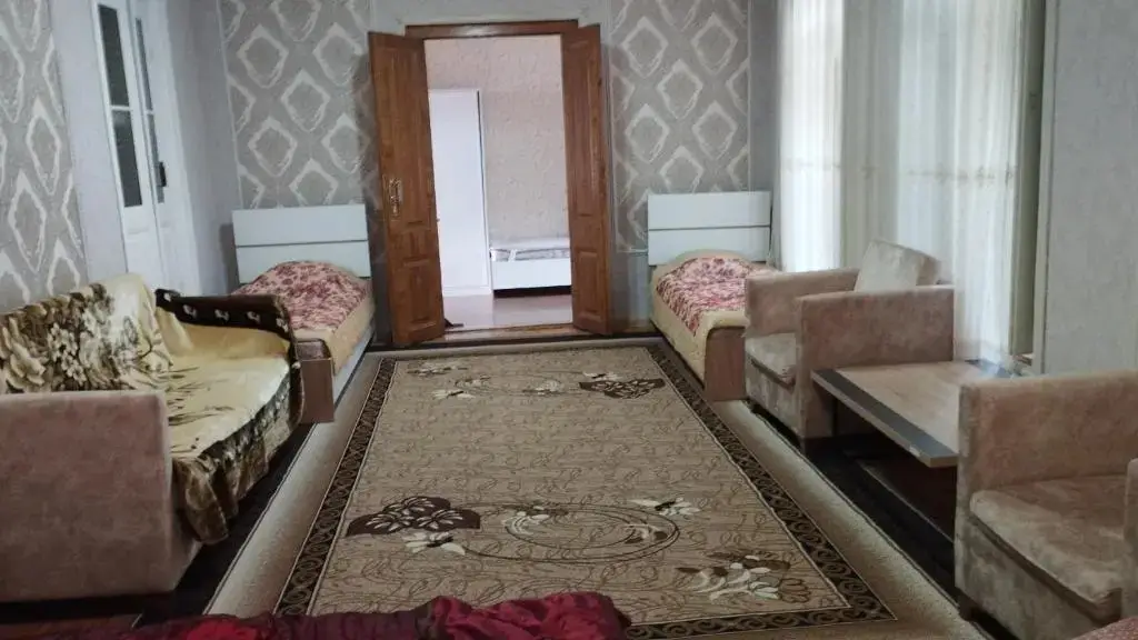 Шеки: Ilham Mustafa Houses