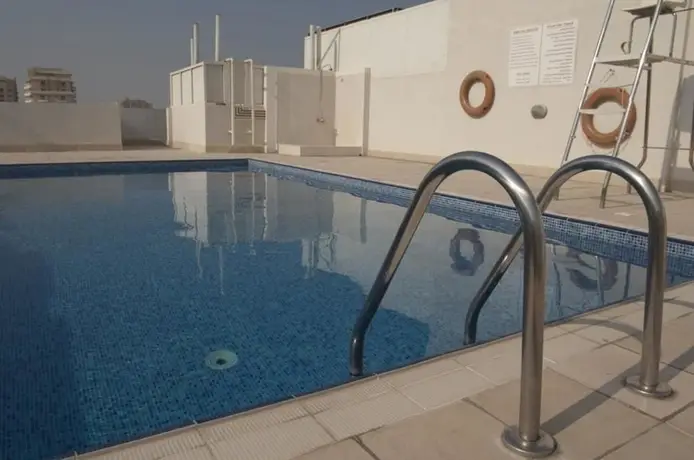 Дубай: Tulip Inn Hotel Apartment