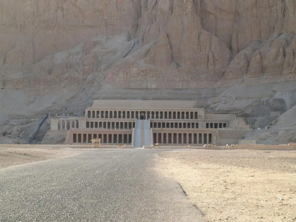 Луксор: VIP Apartments Luxor