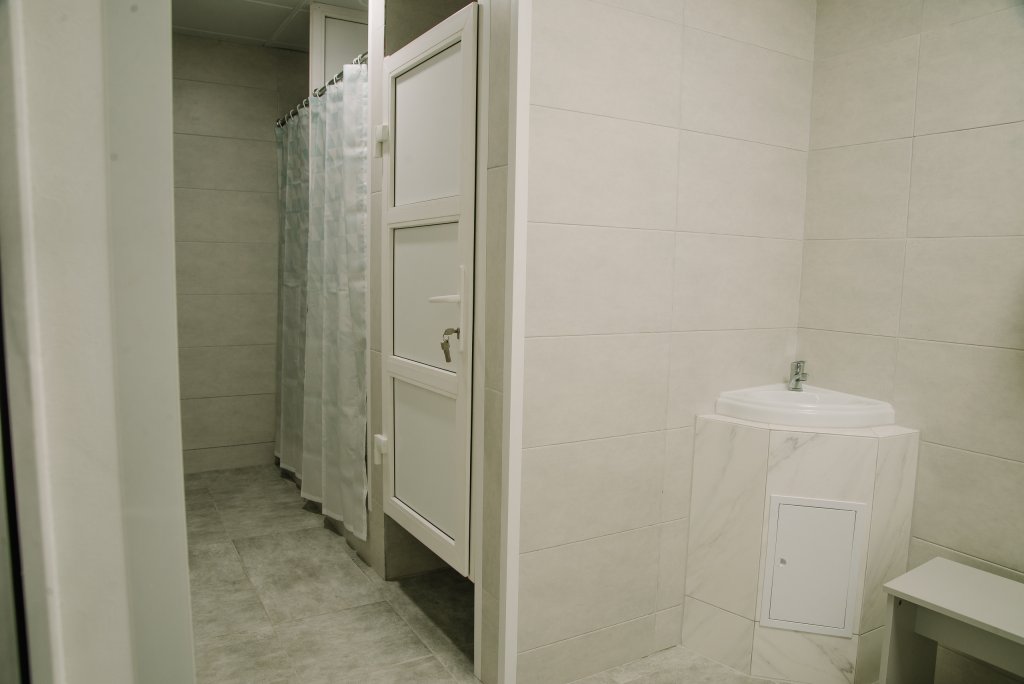 Островец: Sun Hotel