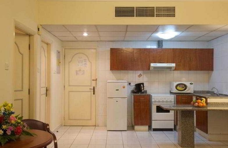Дубай: Almas Hotel Apartment