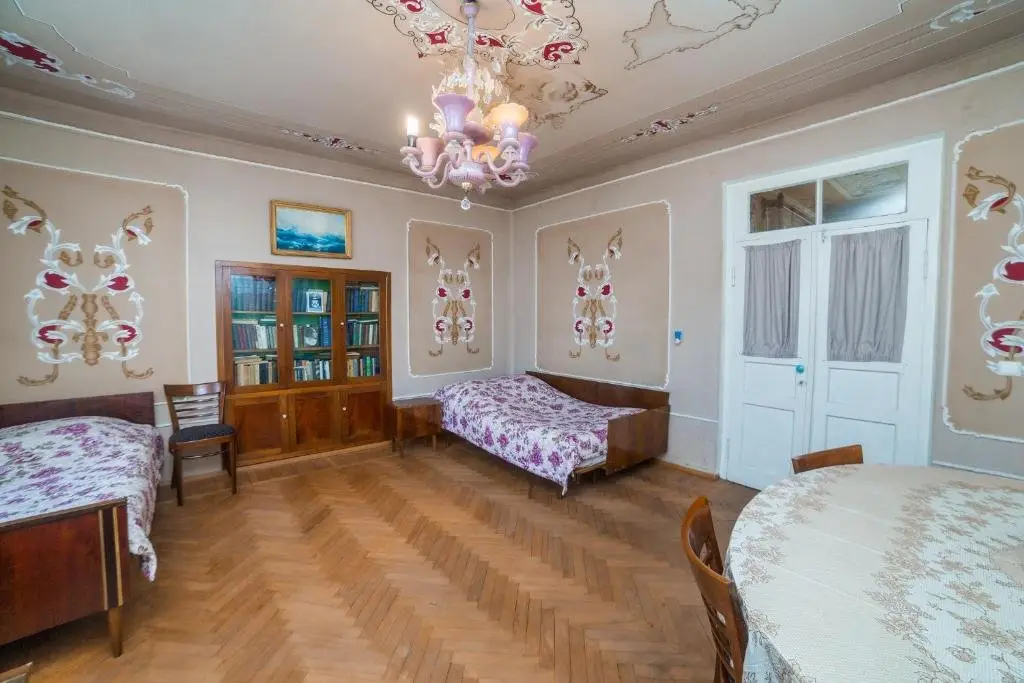 Гори: Nukri Guest House