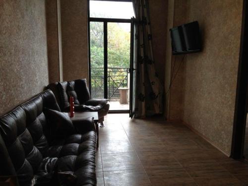17 E. Cherqezishvili Flat — фото 1