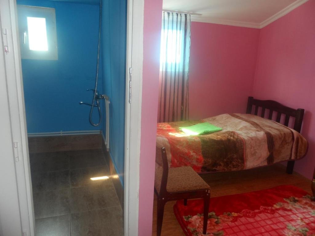 Ушгули: Hotel Tekla