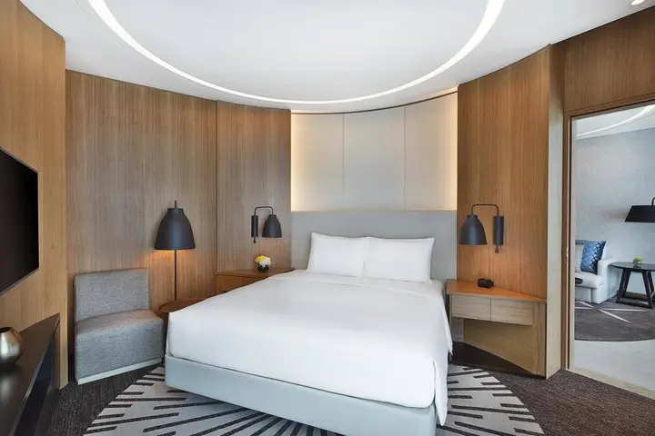 Дубай: Отель Double Tree by Hilton Dubai Business Bay