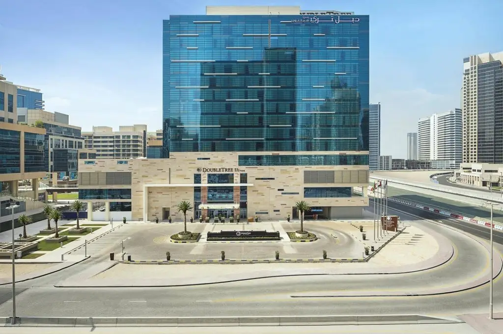 Отель Double Tree by Hilton Dubai Business Bay — фото 1