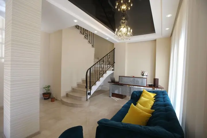Тбилиси: Отель Golden Nugget Tbilisi
