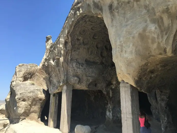 Гори: Kakha House