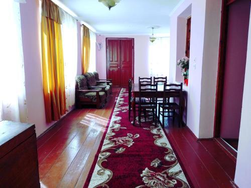 Местиа: Eco Guest House Latali