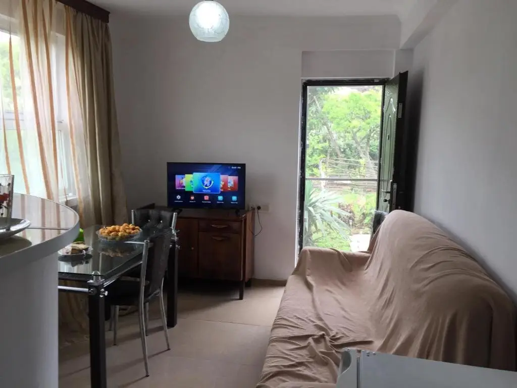 Батуми: Cico Guest House