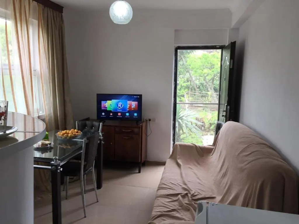 Батуми: Cico Guest House