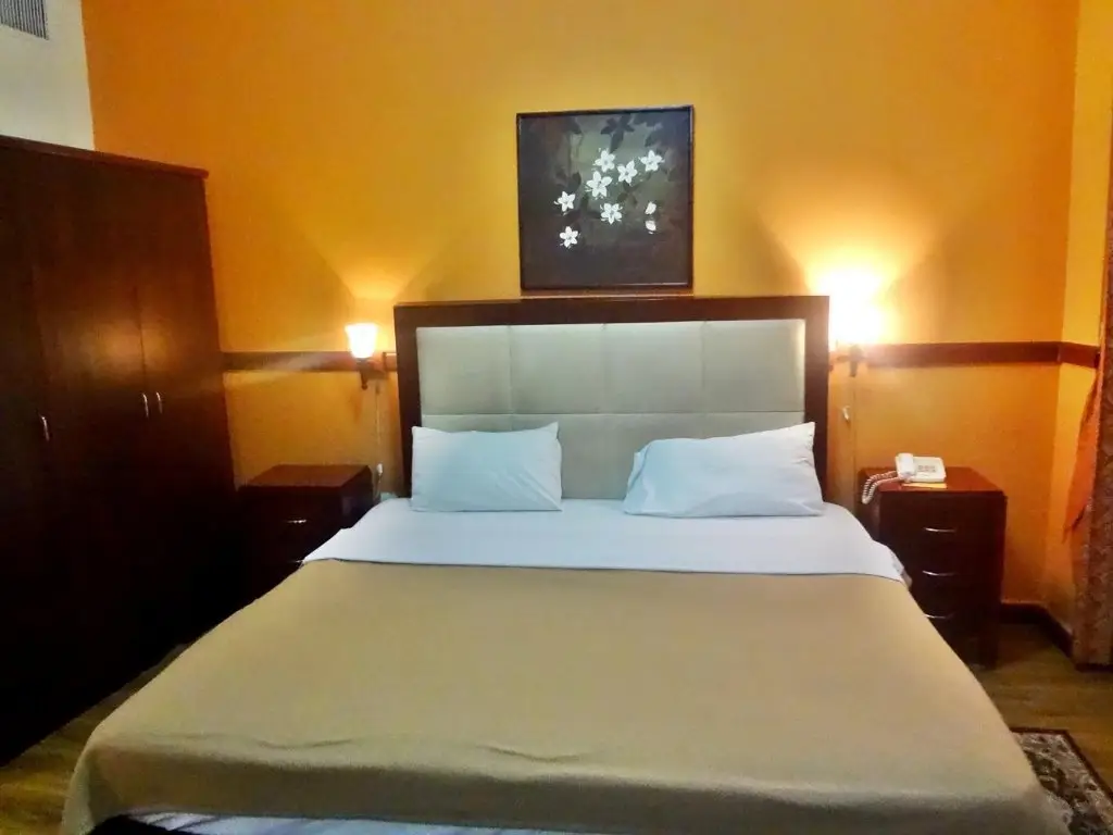 Дубай: Baisan Hotel Apartment