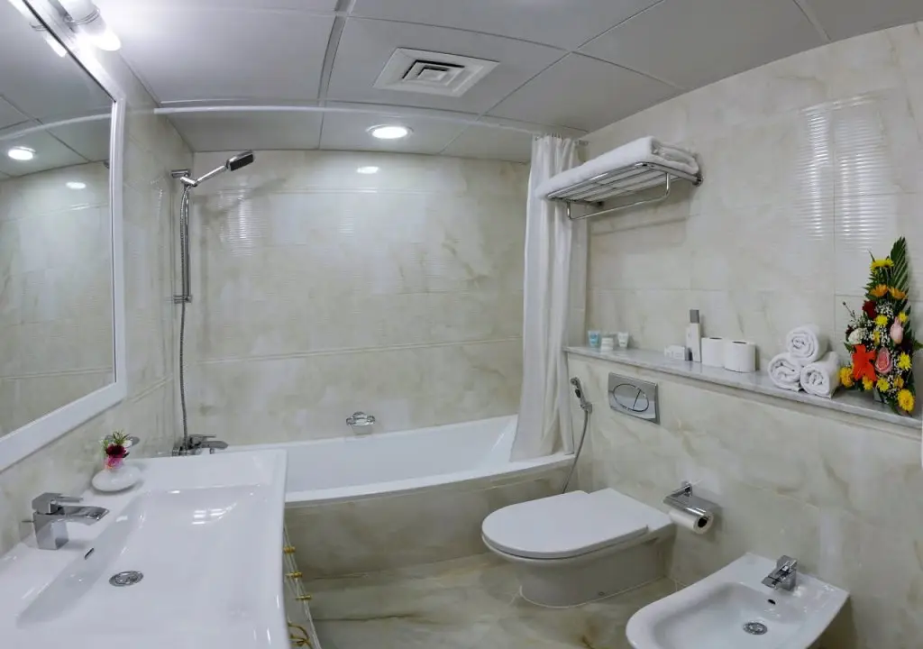 Дубай: Deira Suites Hotel Apartment