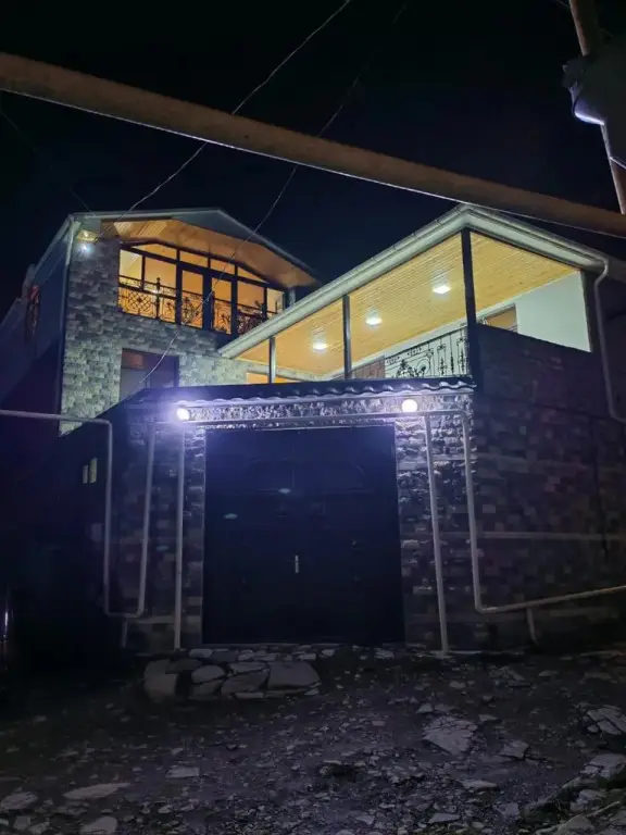 Аракит: Evim Otel
