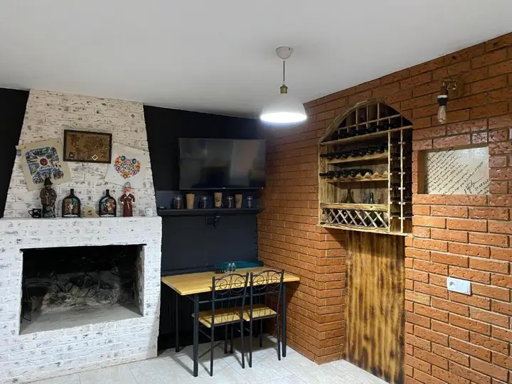 Кутаиси: Aloft House
